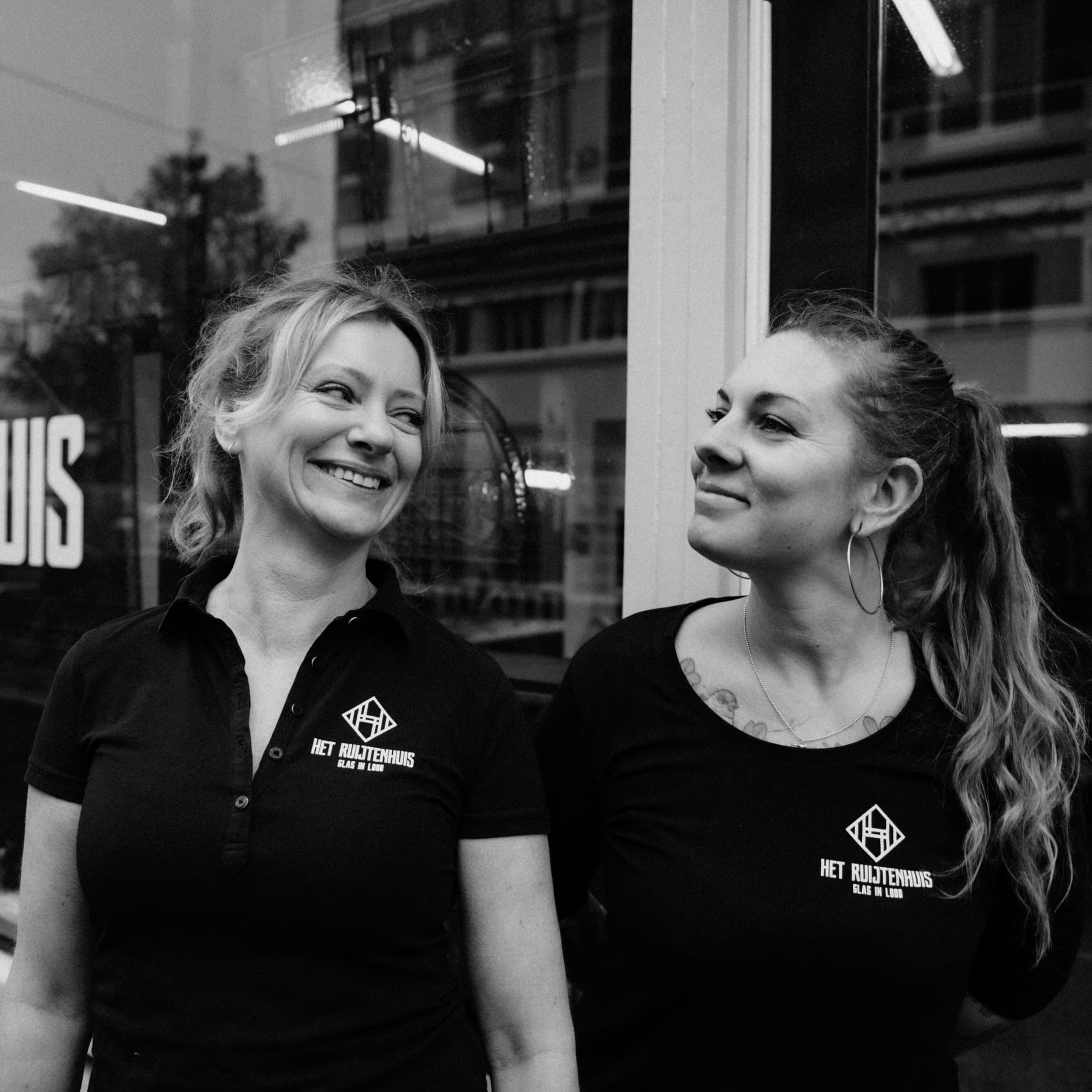 Cora en Wendy profile